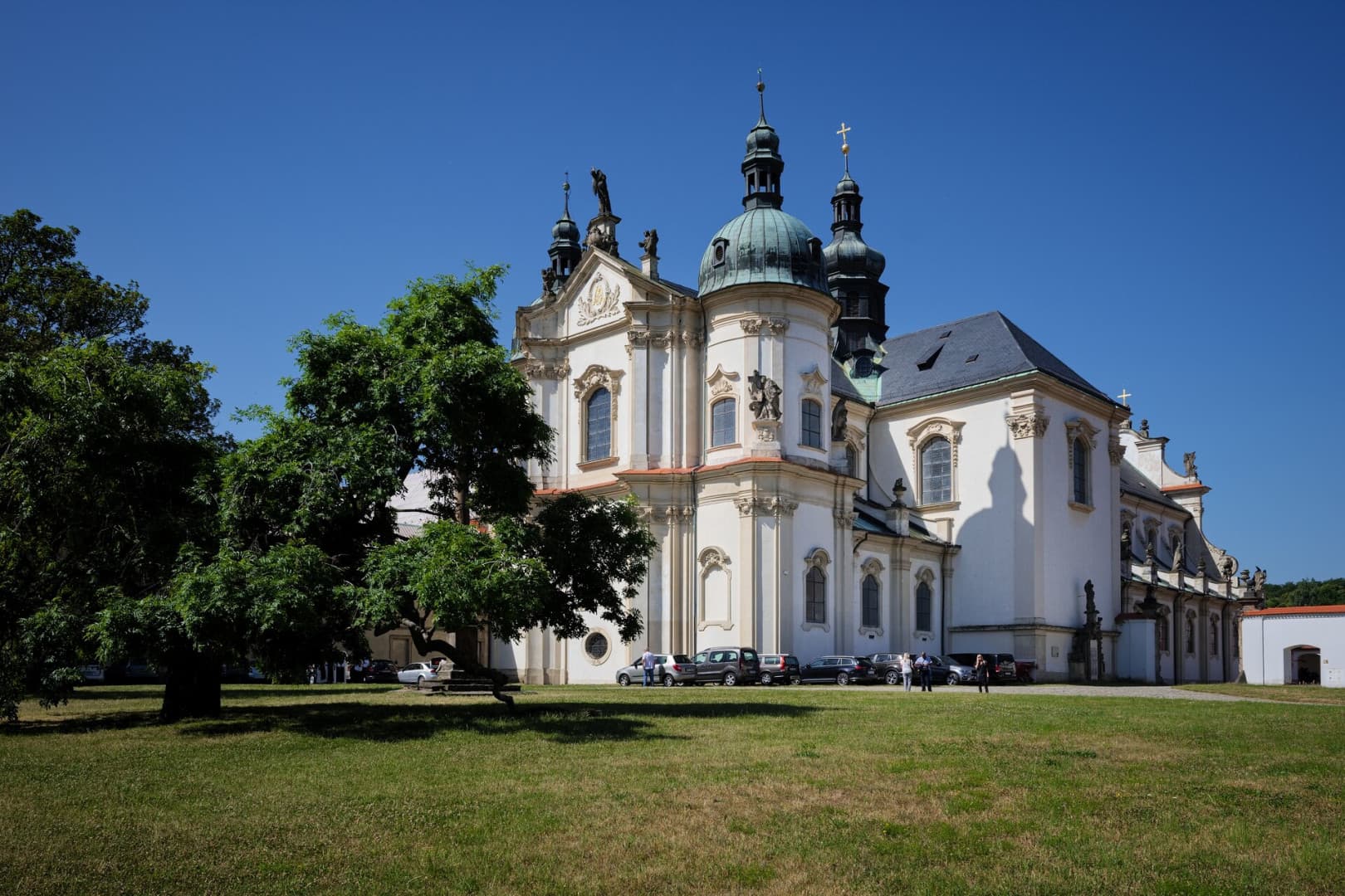 cb9fd53b-0898-4c46-818e-4fb8bd8c