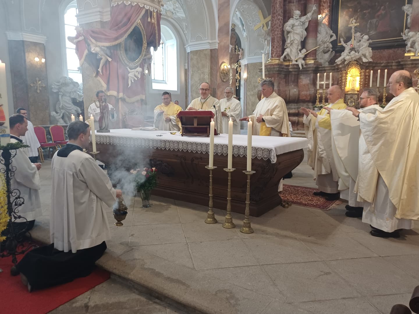 764f68fb-f8a5-4bb8-b43f-46259de1