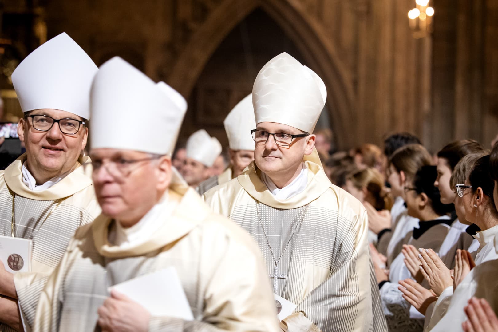 f8f305e4-c782-49d3-a31f-db0c448e