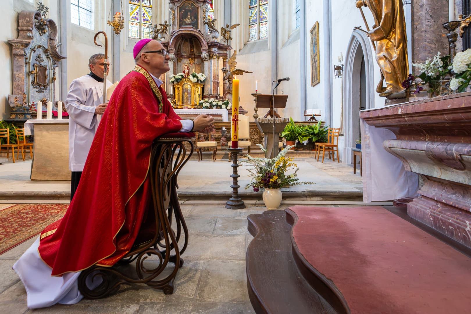 Na prahu Prahy. Biskupova pouť za sv. Vojtěchem do Roudnice nad Labem
