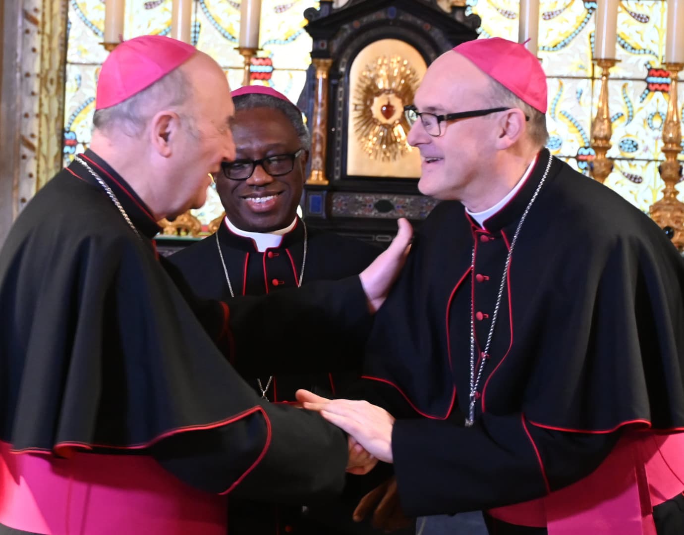 33c2b95b-549f-49db-88c8-a01f2bab