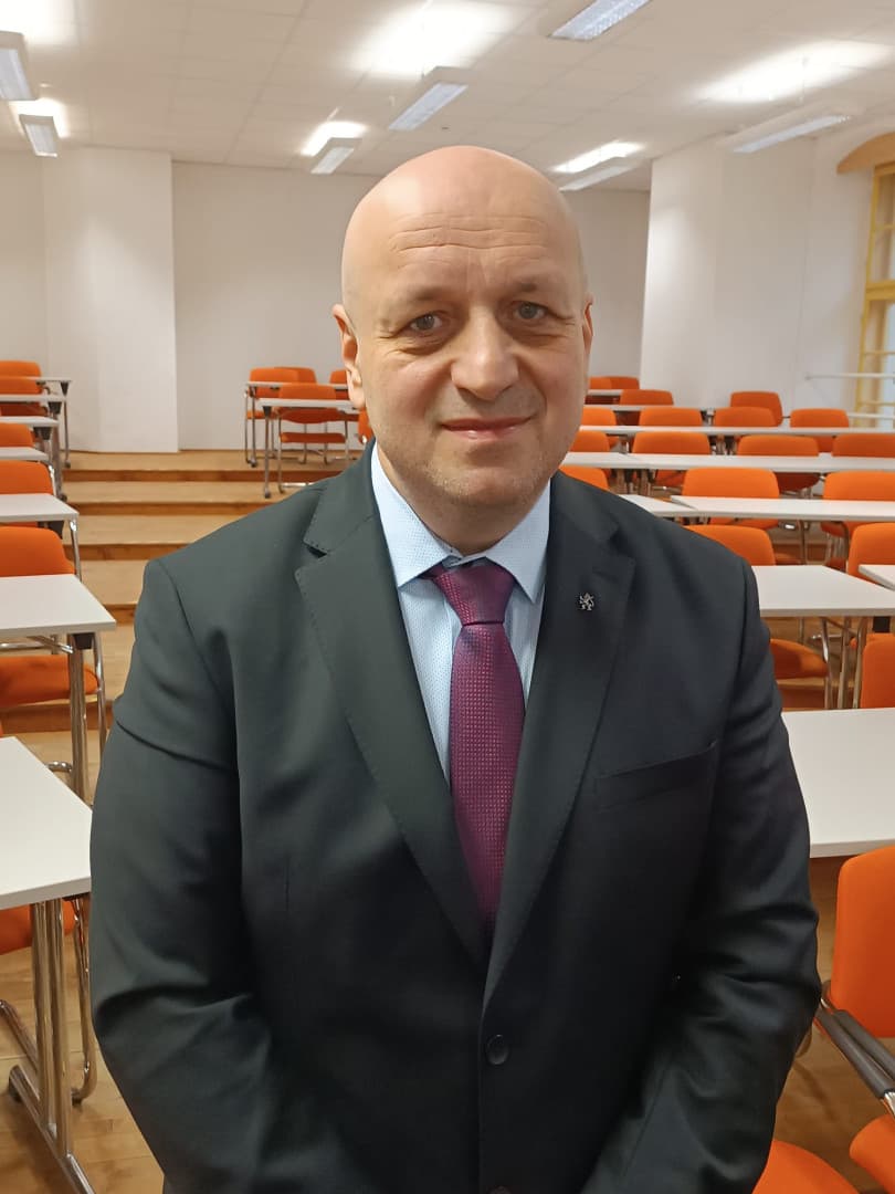 d8886d80-6754-489d-9ba0-d375d2d9