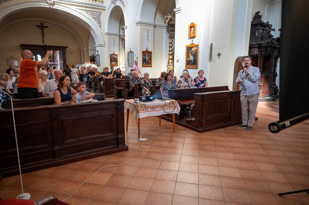 13bd4e10-8f08-4f32-8702-40f3d179