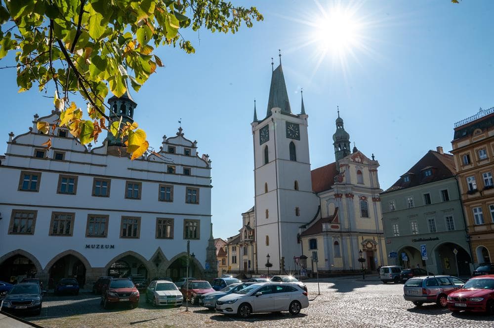 a07b95f7-7798-4cba-9034-f1299ec3