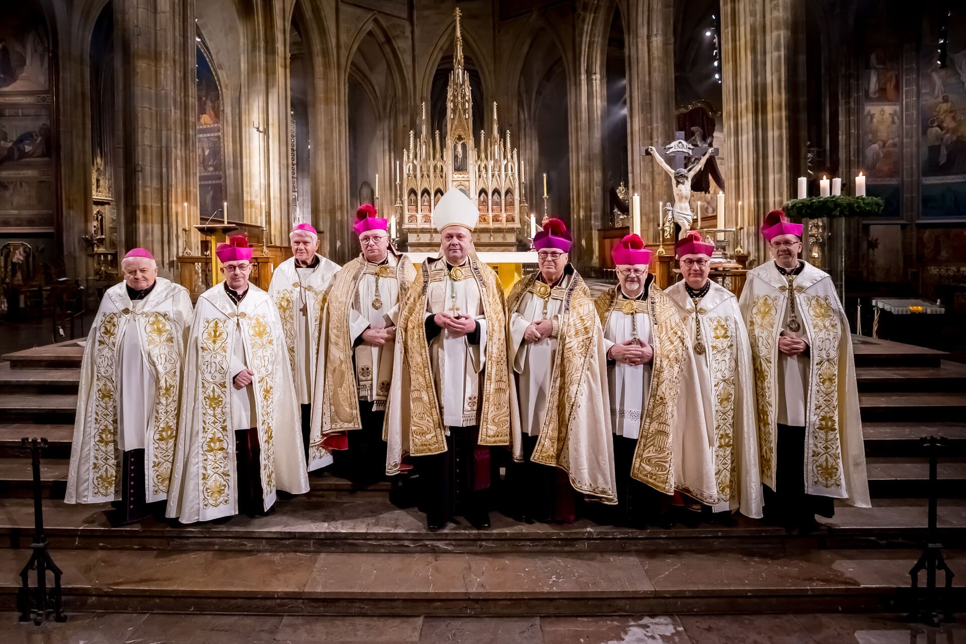 FOTOGALERIE: Instalace probošta Metropolitní kapituly