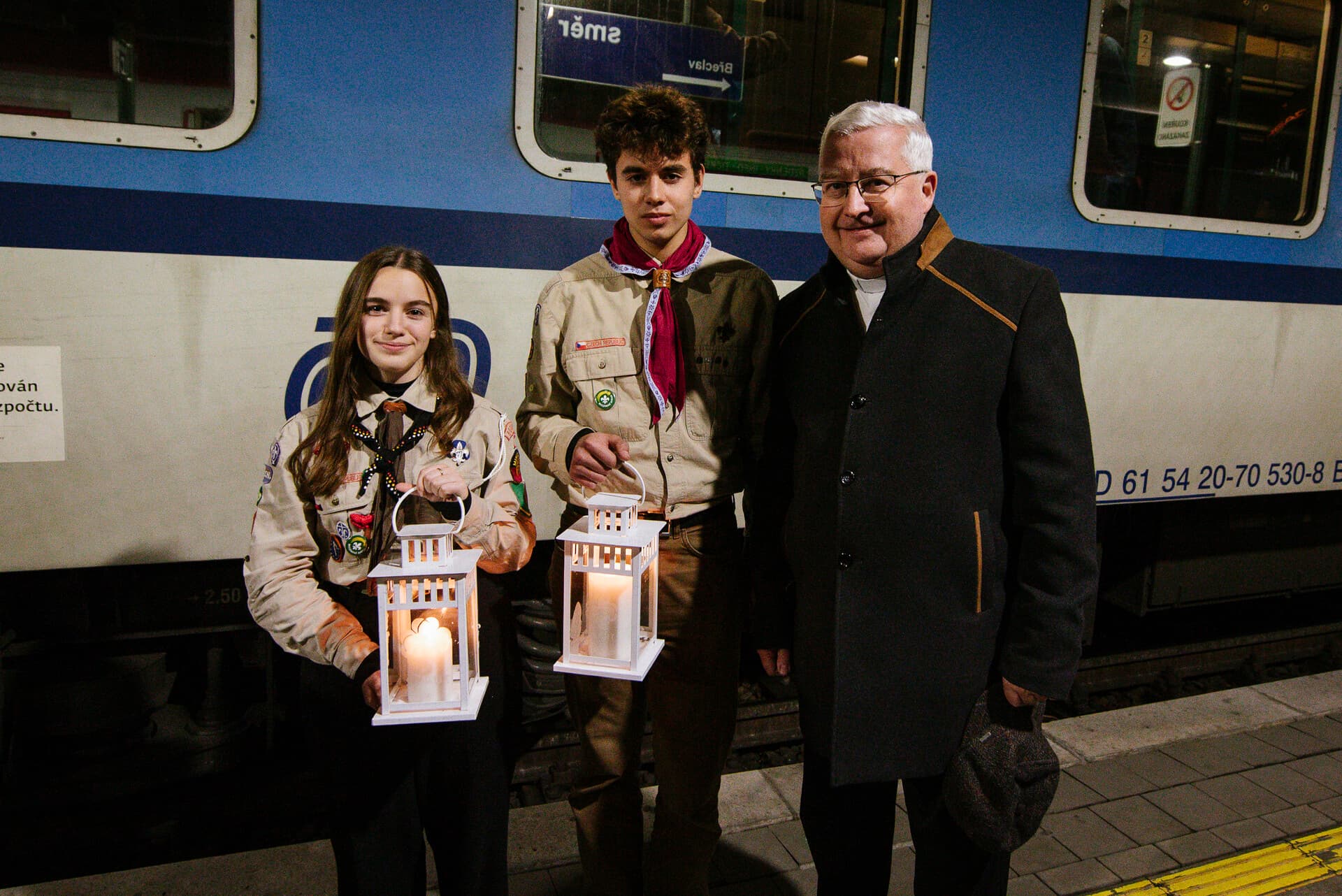 FOTOGALERIE: Přivítání Betlémského světla v ČR 2025