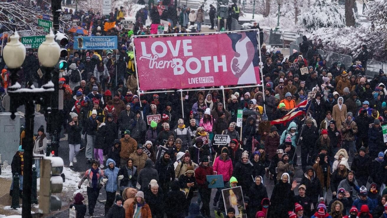 Papež k Pochodu pro život v USA: Zdravá společnost chrání posvátnost lidského života