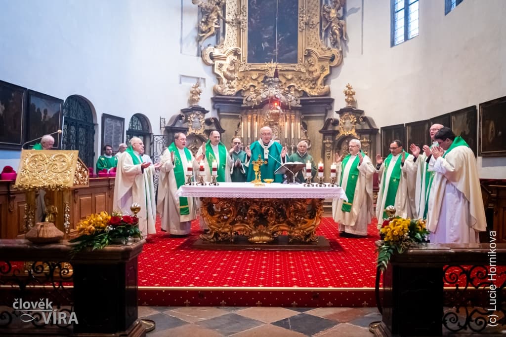 Docent Stanislav Přibyl kanovníkem