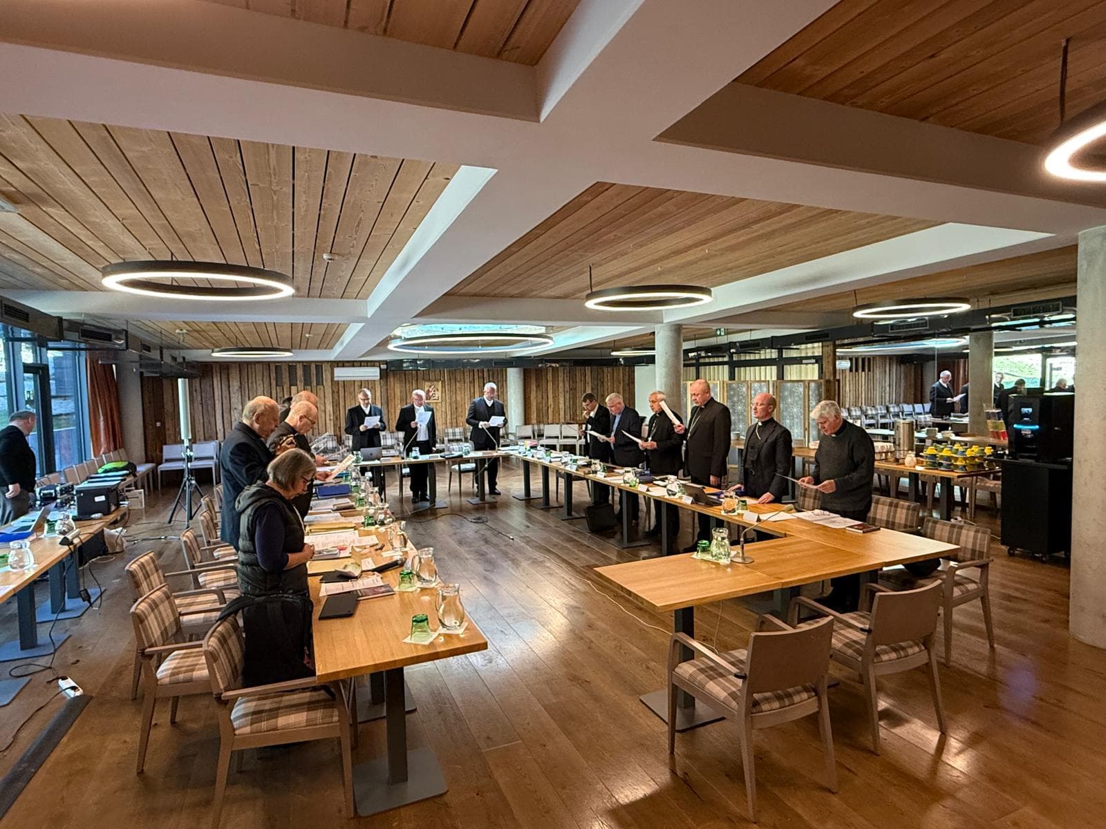 Čeští a moravští biskupové jednají ve Špindlerově Mlýně