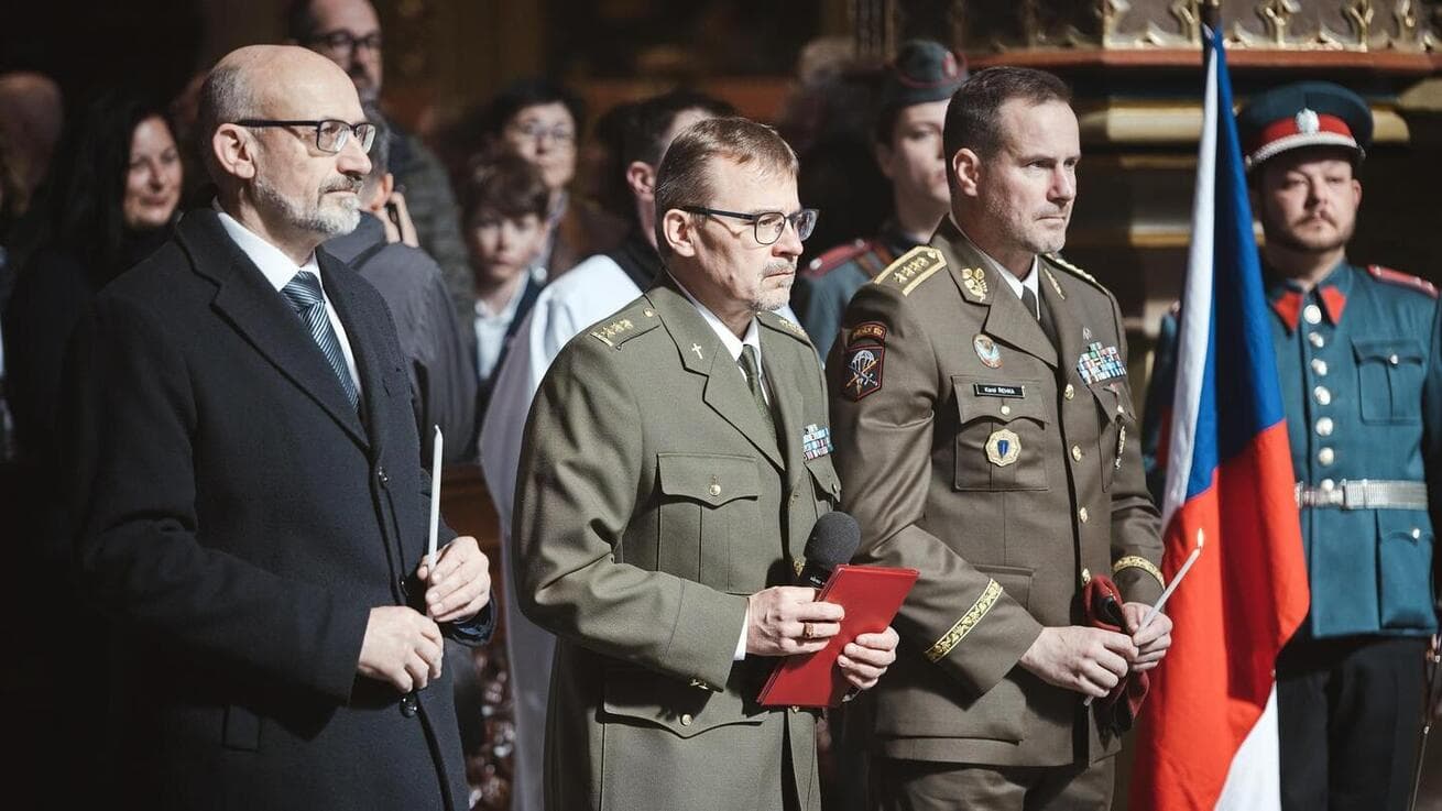 V sobotu proběhla tradiční mše za veterány s biskupem Tomášem Holubem