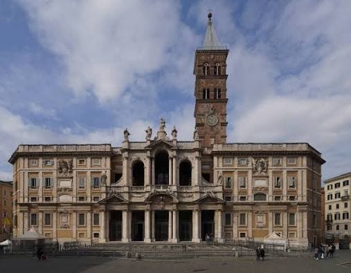 V bazilice Santa Maria Maggiore se chystají oslavy u příležitosti památky Panny Marie Sněžné