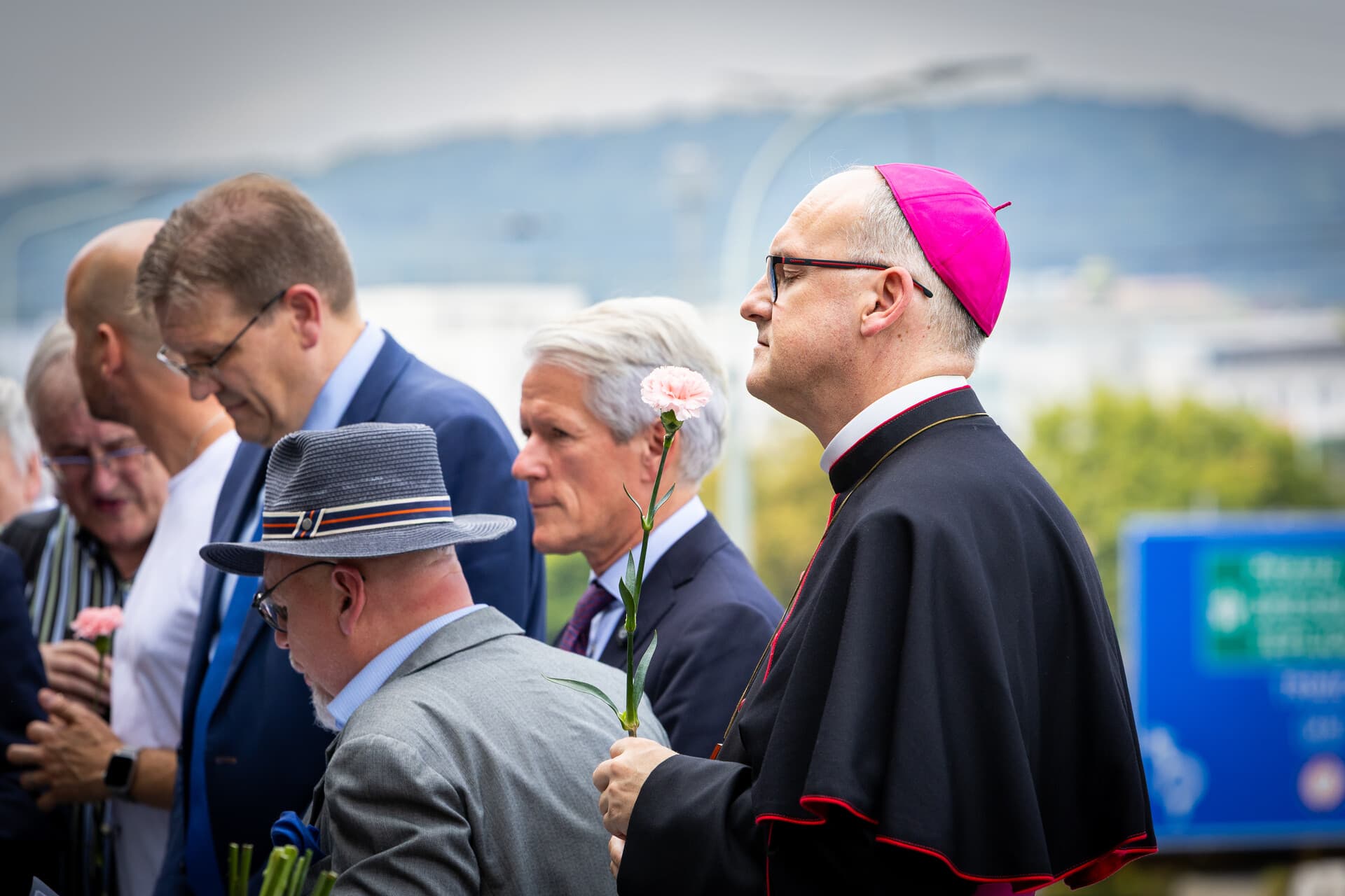 Arcibiskup Přibyl při pietě v Ústí vyzval k uzdravení česko-německých vztahů