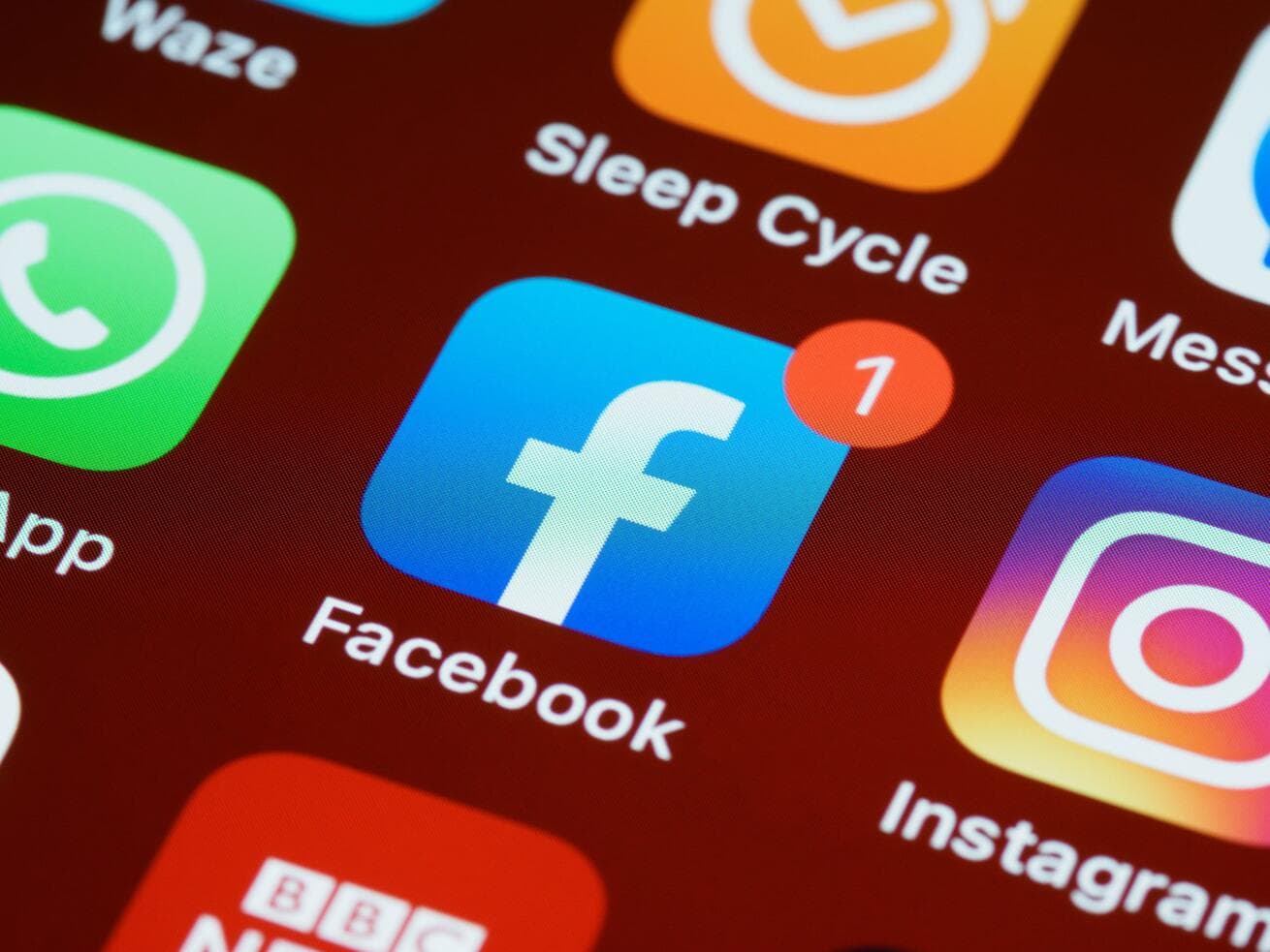 Správa farních sociálních sítí, Canva, AI i videa: série tří seminářů