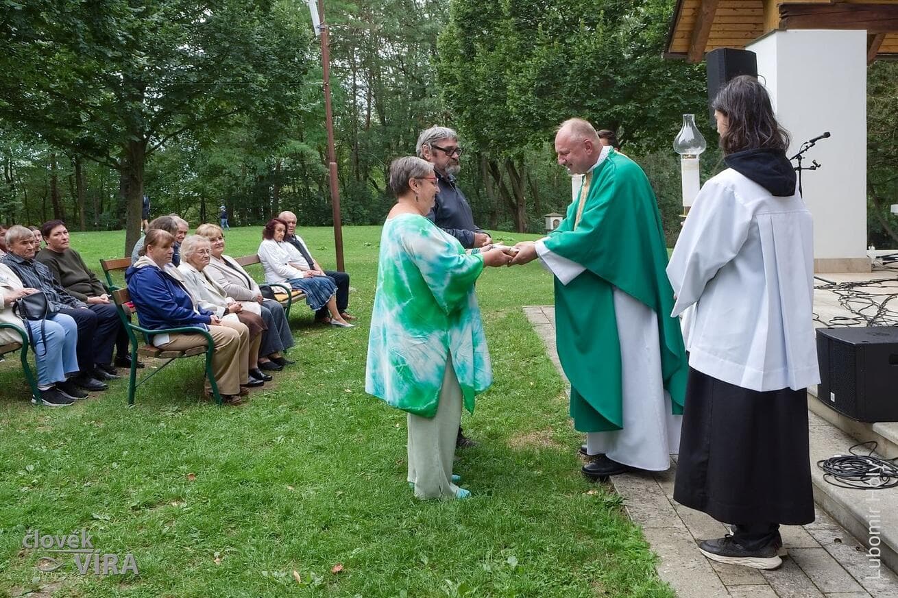 Velká rodina donátorů se sešla na Svatém Antonínku
