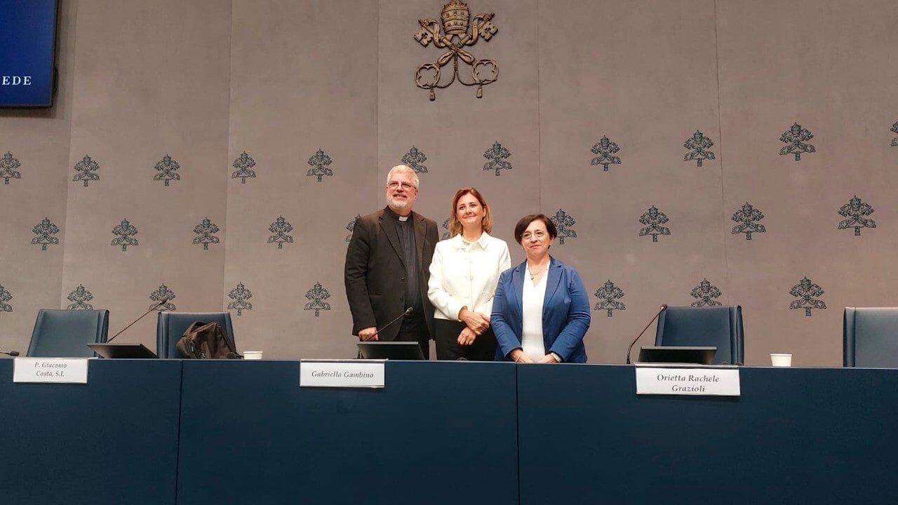 Deset let od Amoris laetitia: Tisková konference před setkáním předsedů biskupských konferencí