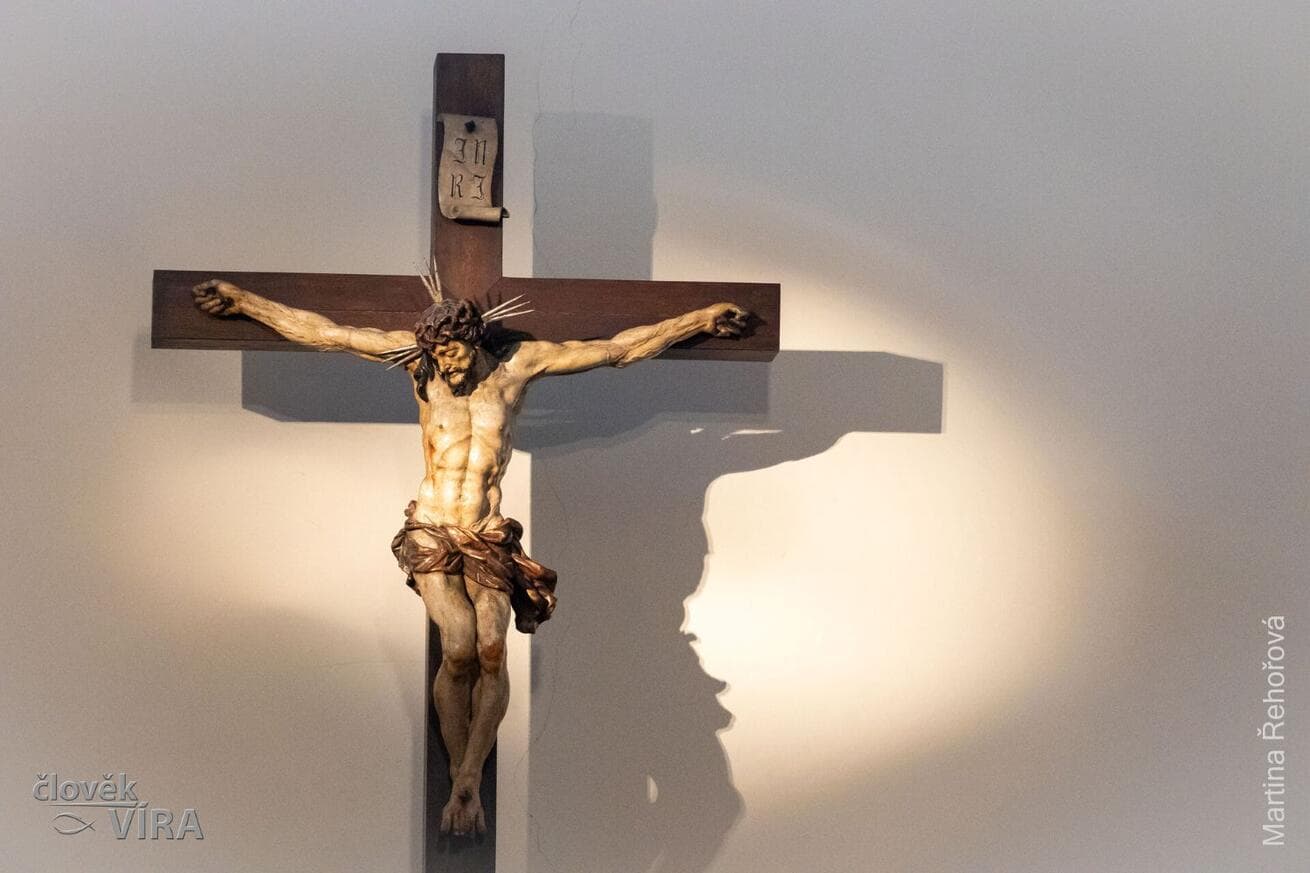 Na cestě k uzdravení i bezpečnější církvi: Arcibiskup Nuzík se opět sešel s oběťmi zneužívání