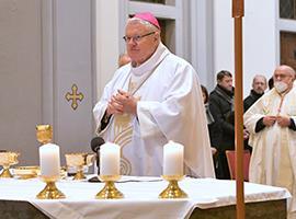Mše svatá u příležitosti 9. výročí zvolení papeže Františka a rozloučení s apoštolským nunciem
