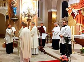 Liturgie Veliké noci v Oseku a neděle Vzkřížení Páně v Bohosudově v roce 2022