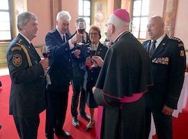 Litoměřický biskup přivítal ve své rezidenci vysoké představitele českých hasičů