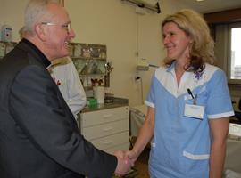Biskup Jan Baxant navštívil na Štědrý den litoměřickou nemocnici